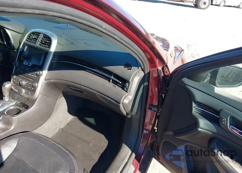 2015 Chevrolet Malibu 1Lz z USA, uszkodzony, nr VIN 1G11F5SL6FF267505